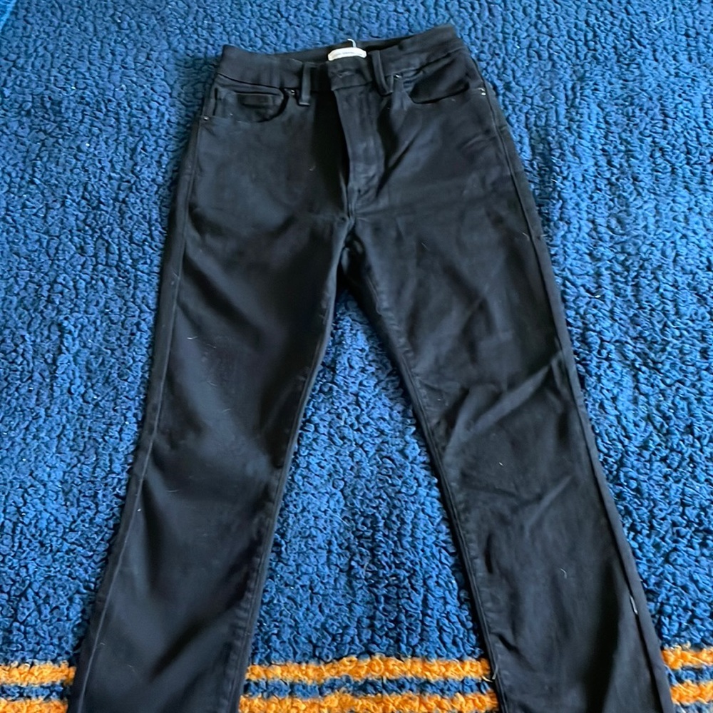 Good American skinny high rise black jeans.